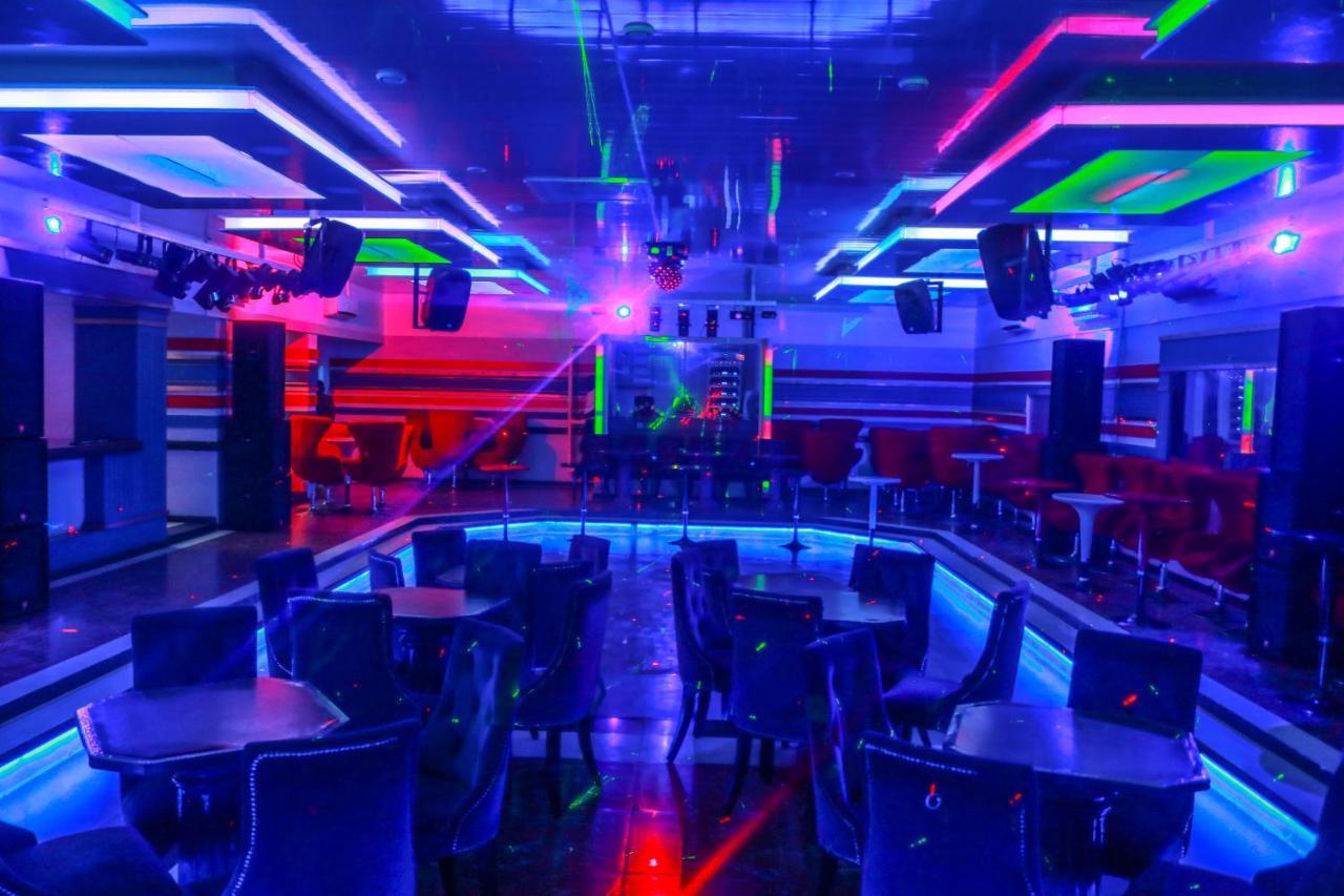 New Fairmount Hotel And Casino リビングストン エクステリア 写真